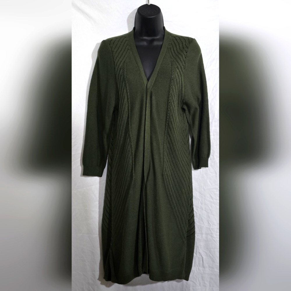 NWT TORRID POINTELLE CARDIGAN SIZE 2